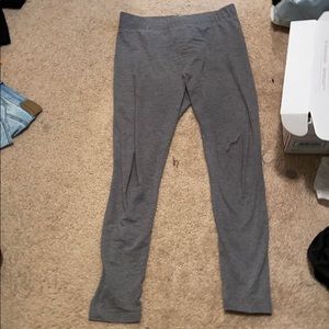 Basic grey leggings
